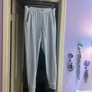 Alo yoga medium pants